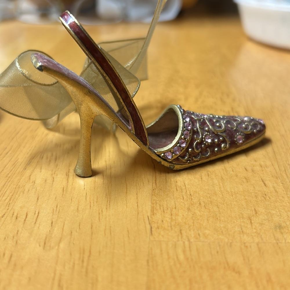 Two Knick nacks - Picture 2 of 11